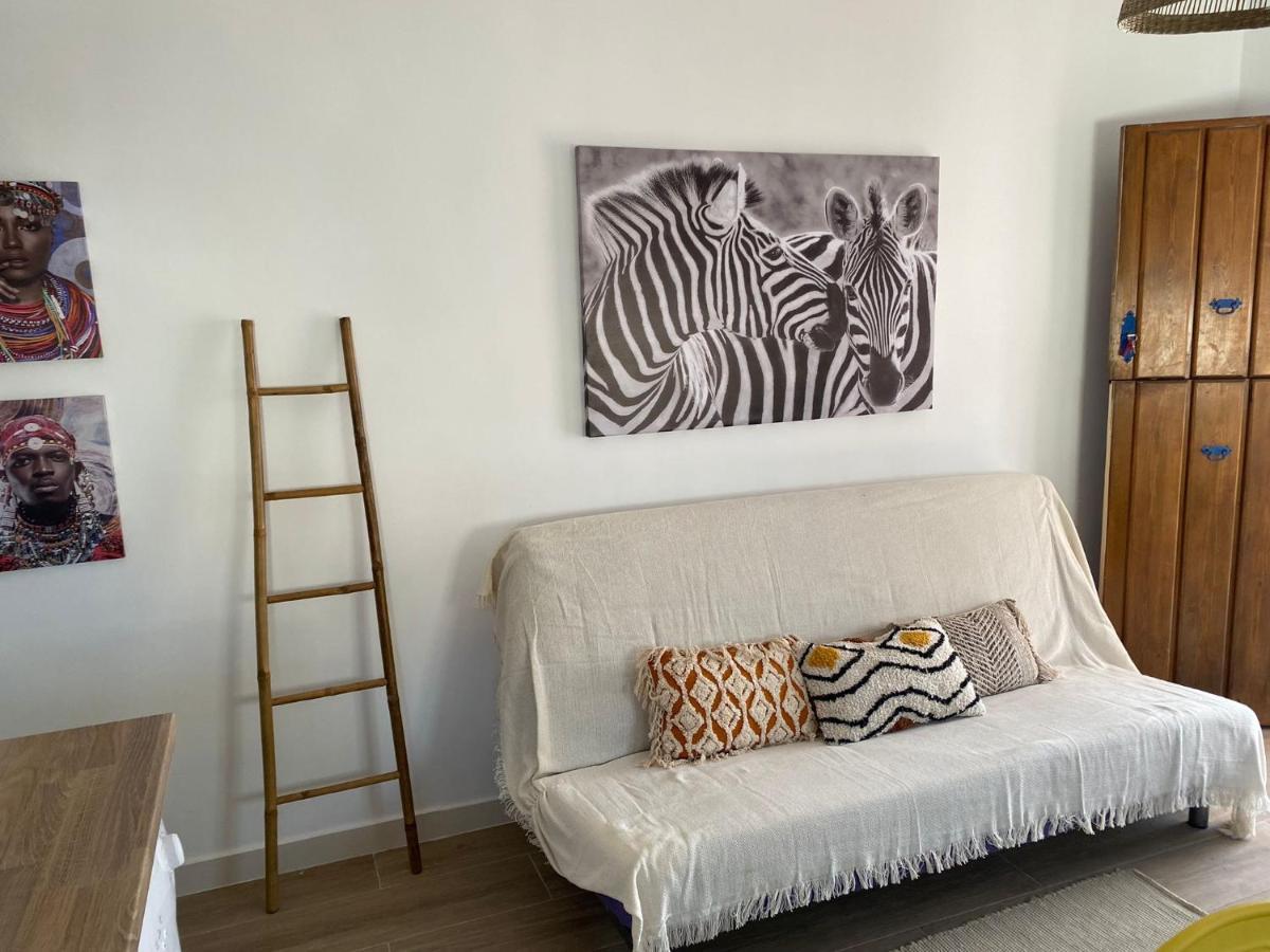 Apartamento Los Escullos Acantilado アルメリア エクステリア 写真