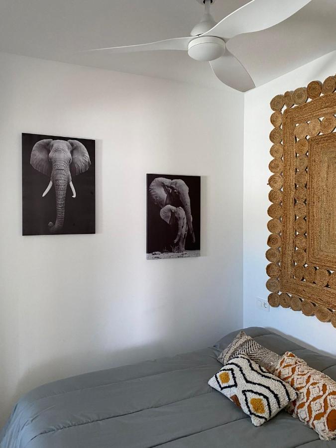 Apartamento Los Escullos Acantilado アルメリア エクステリア 写真